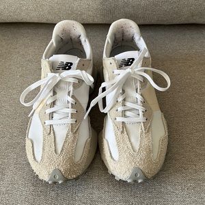 Like new New Balance 327 Women’s Sneakers - White Size 7.5